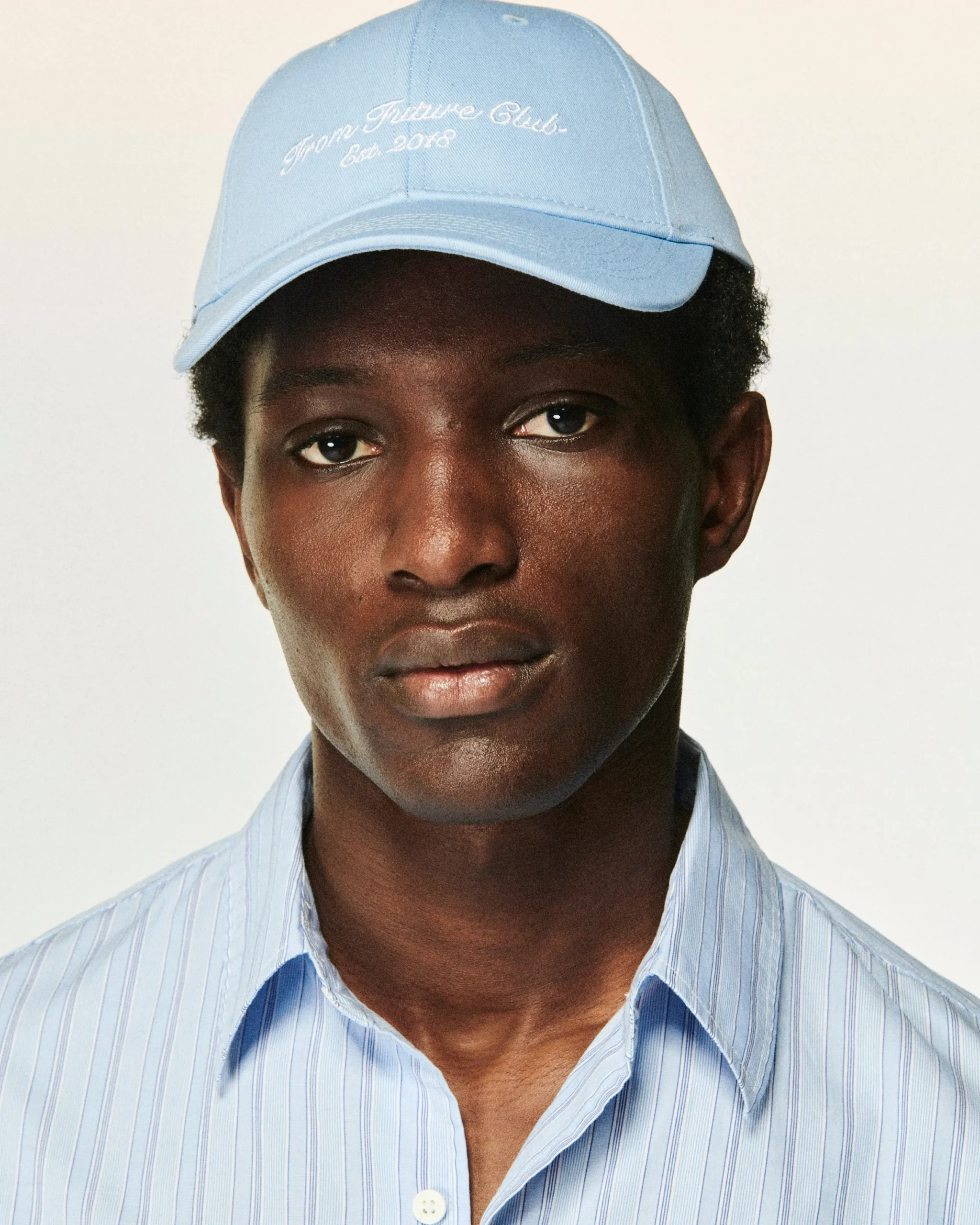 FROM FUTURE Casquette à Visière Courbée Club BabyBlue Shop