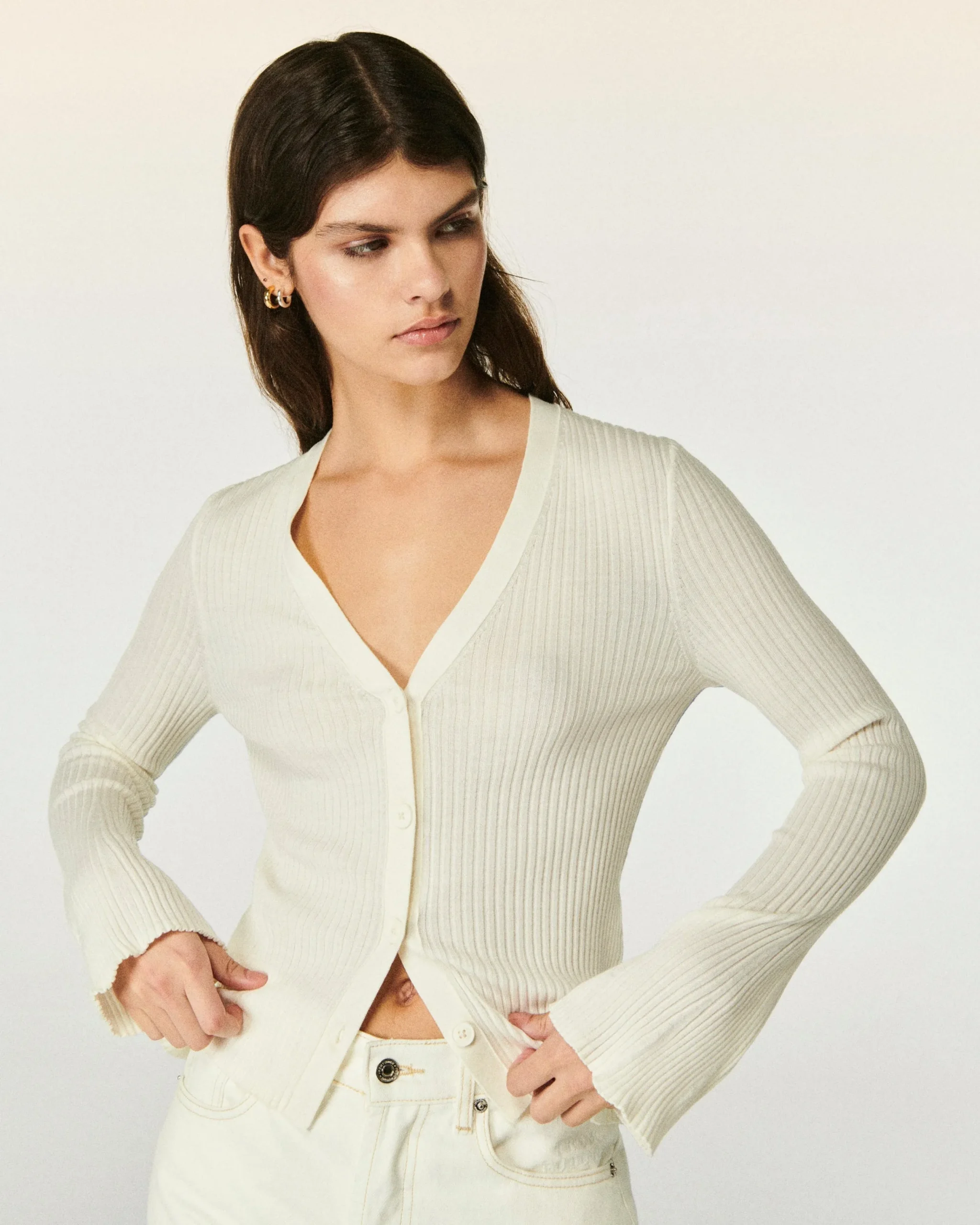 FROM FUTURE Pull Cardigan Ecru Hot