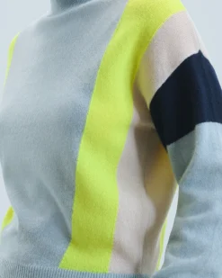 FROM FUTURE Pull Col Montant IcedBlue Flash Sale