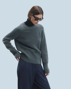FROM FUTURE Pull Col Rond DreamyPink Clearance