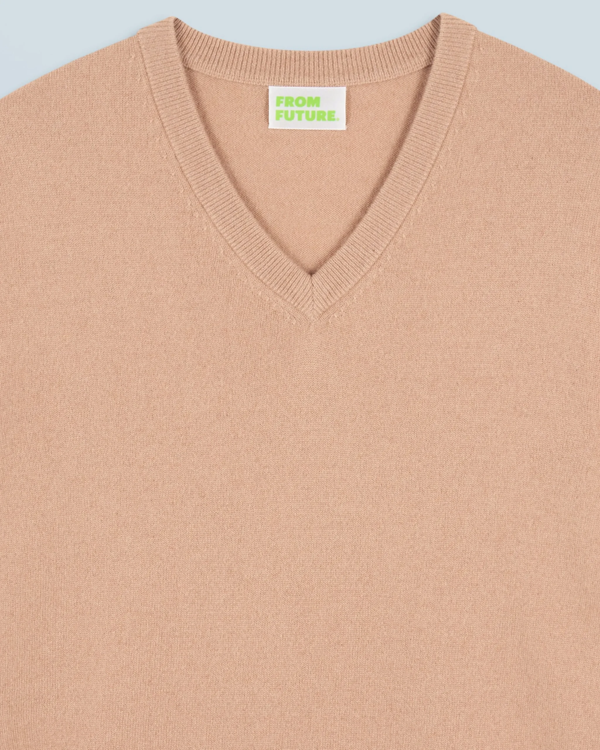 FROM FUTURE Pull Col V Basique Camel Clearance