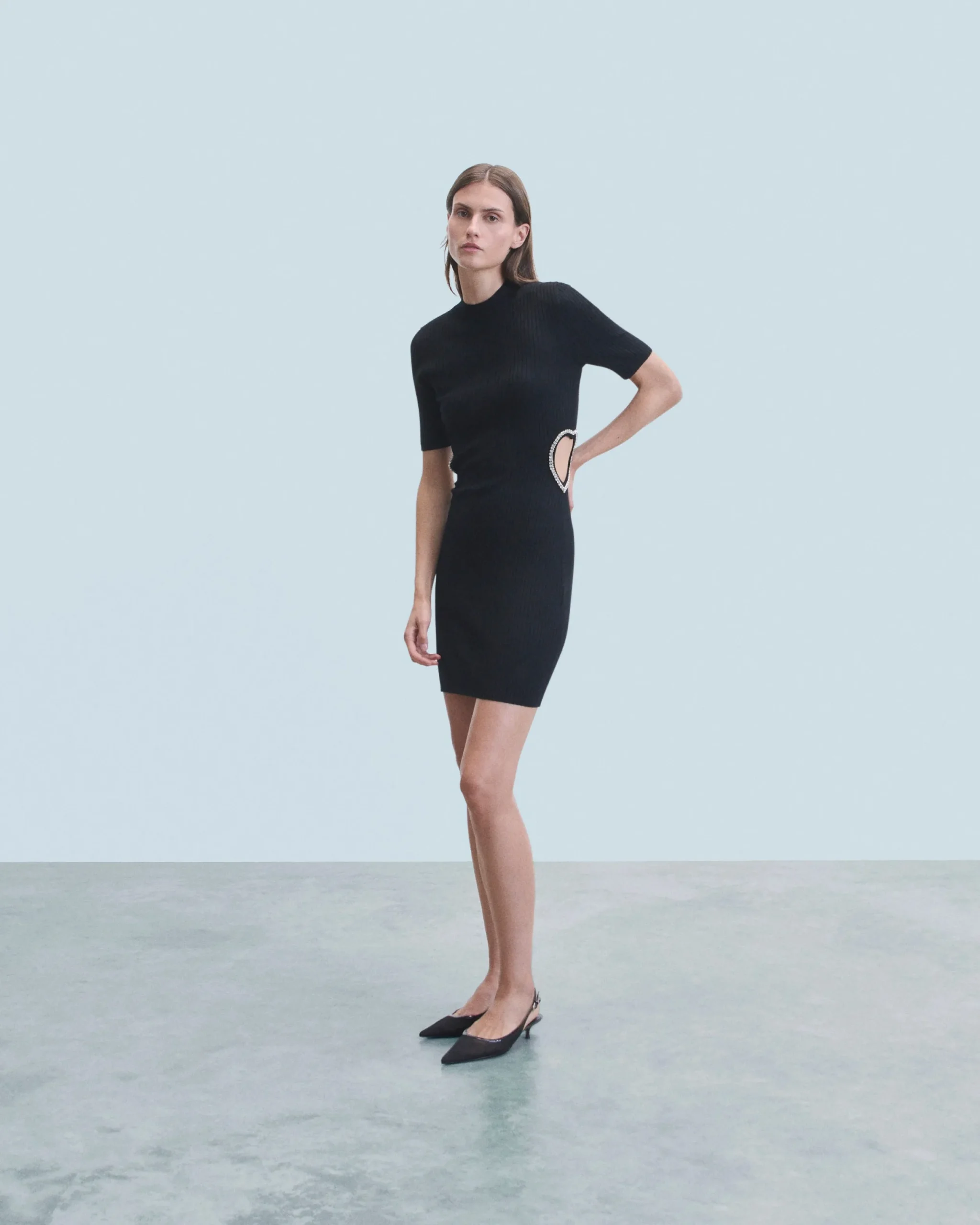 FROM FUTURE Robe Courte Manche Courte Bijoux Coeur Noir Shop
