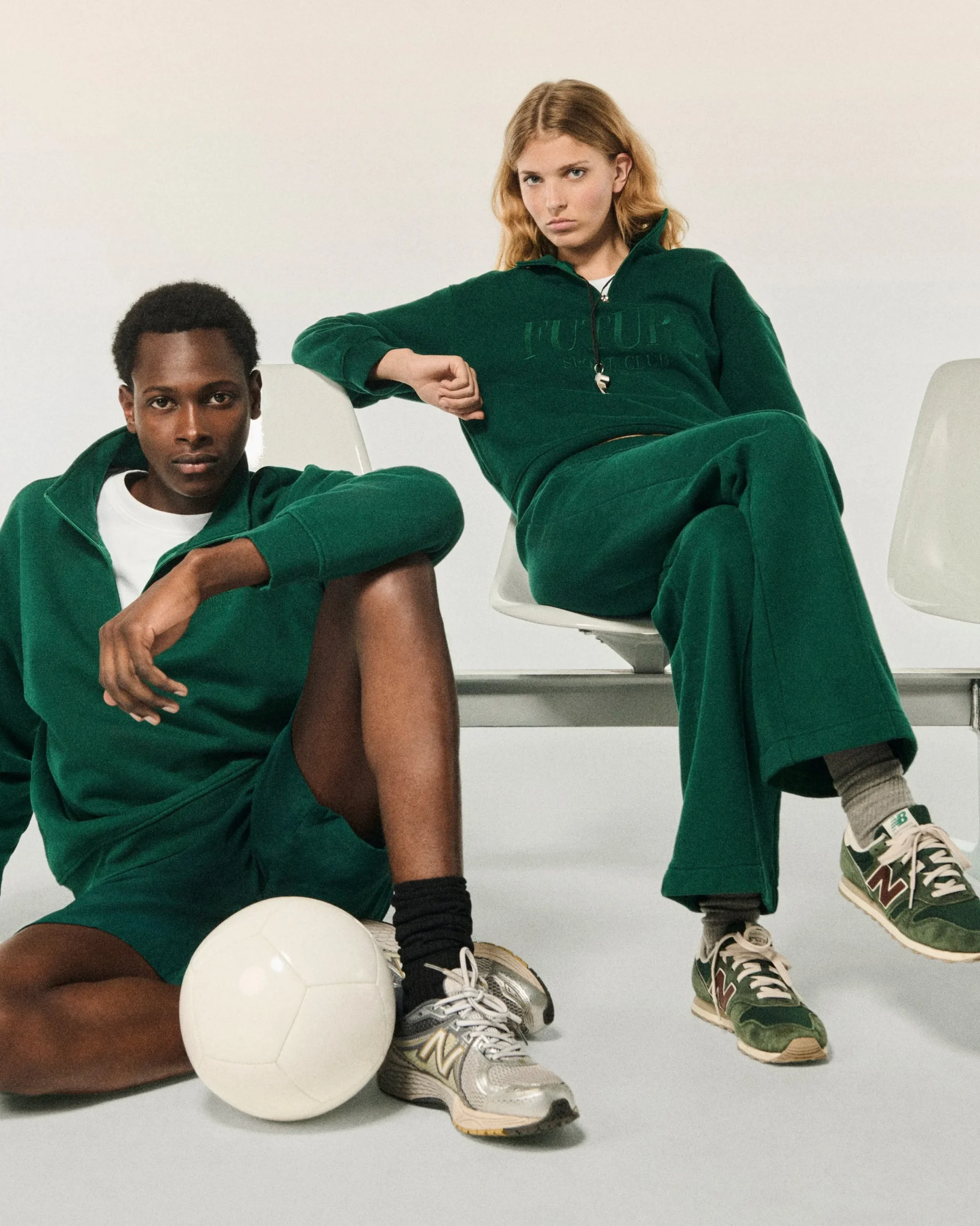 FROM FUTURE Short Court Patch SoccerGreen Discount