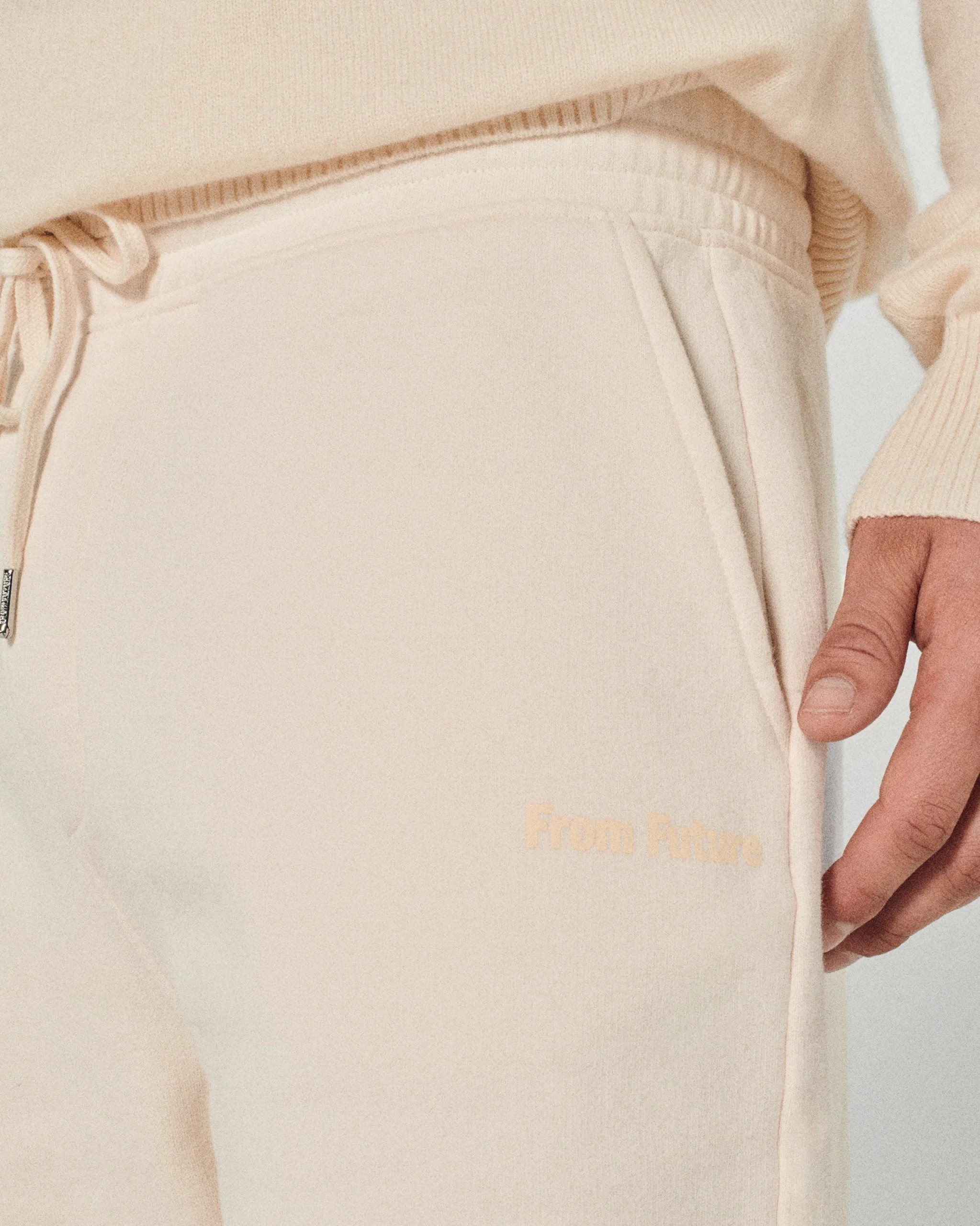 FROM FUTURE Short Droit Sable Outlet