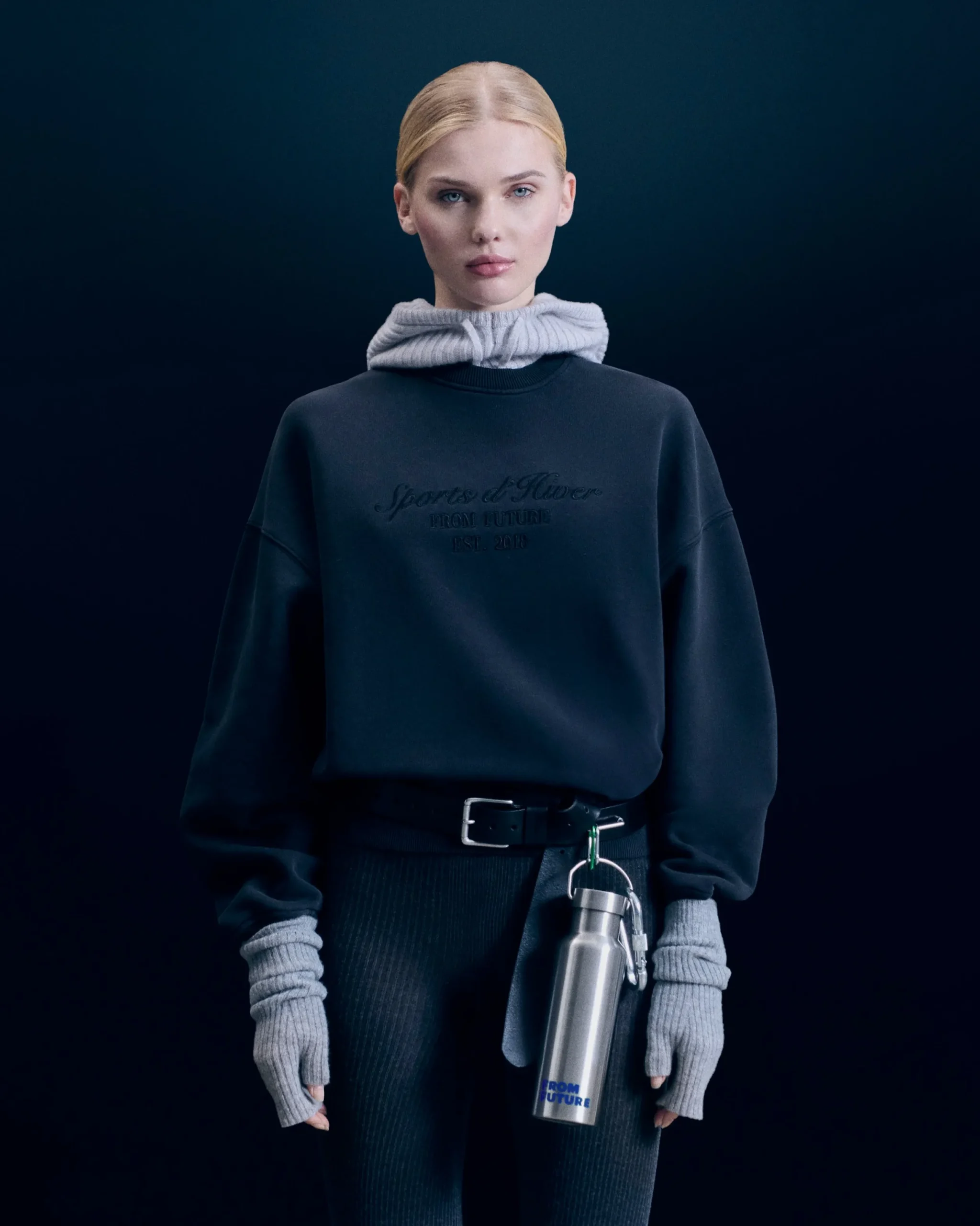 FROM FUTURE Sweatshirt Hoodie Ski Club WashedBlack Cheap